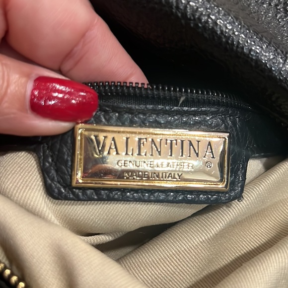 VALENTINA Made in ITALY LEATHER CONVERTIBLE BACKPACK - Picture 12 of 16